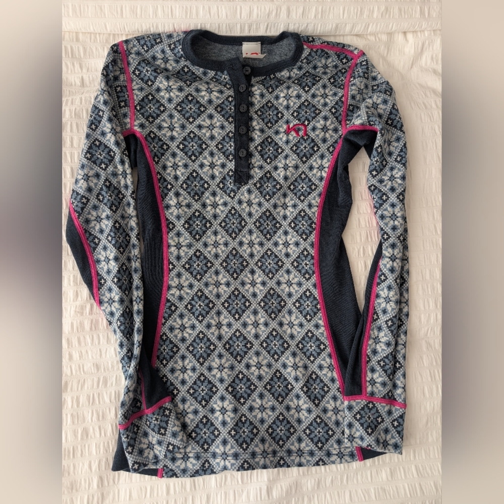 Kari Traa Blue Patterned Long Sleeve Top